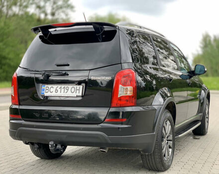 Чорний Cанг Йонг Rexton, об'ємом двигуна 2 л та пробігом 230 тис. км за 14500 $, фото 10 на Automoto.ua