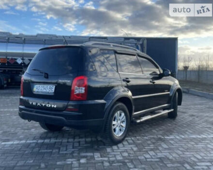 Чорний Cанг Йонг Rexton, об'ємом двигуна 2.7 л та пробігом 218 тис. км за 14300 $, фото 3 на Automoto.ua