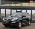 Чорний Cанг Йонг Rexton, об'ємом двигуна 2 л та пробігом 155 тис. км за 13890 $, фото 3 на Automoto.ua