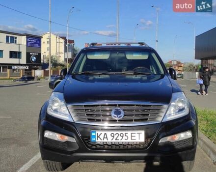 Черный Cанг Йонг Рекстон, объемом двигателя 2 л и пробегом 158 тыс. км за 13800 $, фото 4 на Automoto.ua
