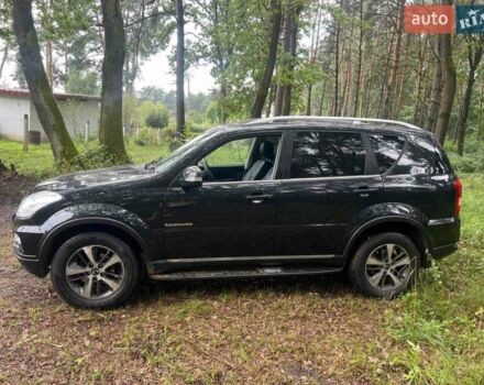 Чорний Cанг Йонг Rexton, об'ємом двигуна 2 л та пробігом 195 тис. км за 18150 $, фото 4 на Automoto.ua