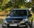 Чорний Cанг Йонг Rexton, об'ємом двигуна 2 л та пробігом 262 тис. км за 14300 $, фото 2 на Automoto.ua