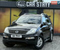 Чорний Cанг Йонг Rexton, об'ємом двигуна 2 л та пробігом 253 тис. км за 13900 $, фото 1 на Automoto.ua
