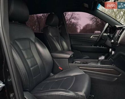 Чорний Cанг Йонг Rexton, об'ємом двигуна 2.16 л та пробігом 132 тис. км за 19700 $, фото 24 на Automoto.ua