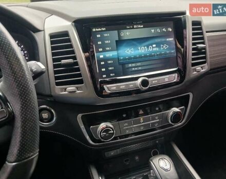 Чорний Cанг Йонг Rexton, об'ємом двигуна 2.16 л та пробігом 132 тис. км за 19700 $, фото 38 на Automoto.ua