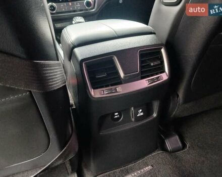 Чорний Cанг Йонг Rexton, об'ємом двигуна 2.16 л та пробігом 132 тис. км за 19700 $, фото 12 на Automoto.ua