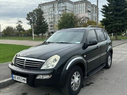 Чорний Cанг Йонг Rexton, об'ємом двигуна 2.8 л та пробігом 253 тис. км за 6250 $, фото 1 на Automoto.ua