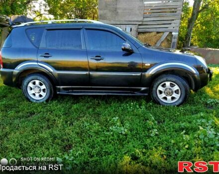 Чорний Cанг Йонг Rexton, об'ємом двигуна 2.8 л та пробігом 0 тис. км за 5000 $, фото 1 на Automoto.ua
