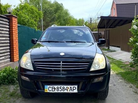 Чорний Cанг Йонг Rexton, об'ємом двигуна 2.8 л та пробігом 218 тис. км за 5000 $, фото 1 на Automoto.ua