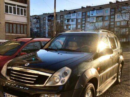 Чорний Cанг Йонг Rexton, об'ємом двигуна 2.9 л та пробігом 182 тис. км за 0 $, фото 1 на Automoto.ua