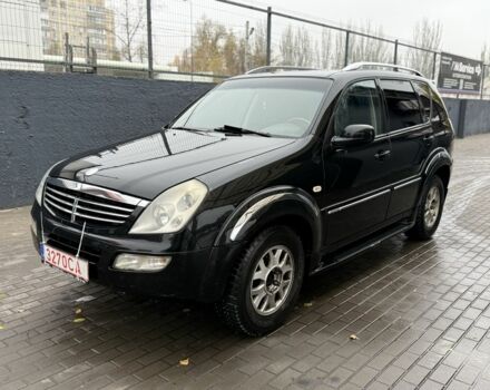Чорний Cанг Йонг Rexton, об'ємом двигуна 2.7 л та пробігом 278 тис. км за 2999 $, фото 1 на Automoto.ua