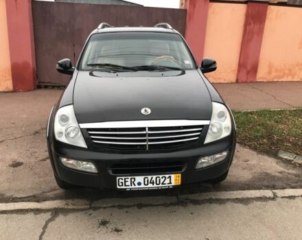 Черный Cанг Йонг Рекстон, объемом двигателя 2.7 л и пробегом 175 тыс. км за 4700 $, фото 1 на Automoto.ua