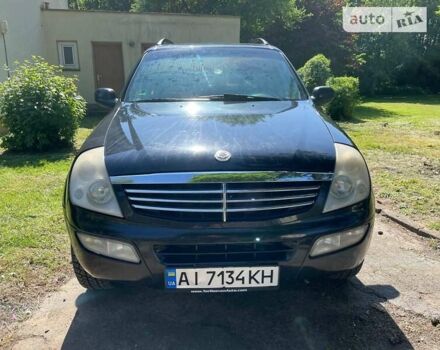 Чорний Cанг Йонг Rexton, об'ємом двигуна 2.3 л та пробігом 218 тис. км за 6200 $, фото 1 на Automoto.ua