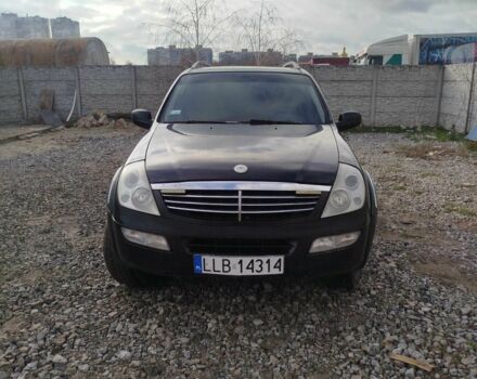 Черный Cанг Йонг Рекстон, объемом двигателя 2.7 л и пробегом 246 тыс. км за 5000 $, фото 1 на Automoto.ua