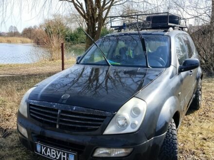 Черный Cанг Йонг Рекстон, объемом двигателя 0 л и пробегом 394 тыс. км за 3700 $, фото 1 на Automoto.ua