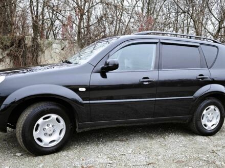 Черный Cанг Йонг Рекстон, объемом двигателя 2.7 л и пробегом 46 тыс. км за 4500 $, фото 1 на Automoto.ua