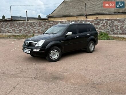 Чорний Cанг Йонг Rexton, об'ємом двигуна 2.7 л та пробігом 248 тис. км за 4800 $, фото 1 на Automoto.ua