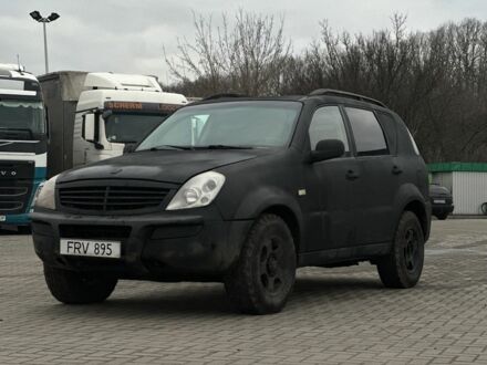 Черный Cанг Йонг Рекстон, объемом двигателя 0 л и пробегом 222 тыс. км за 3399 $, фото 1 на Automoto.ua