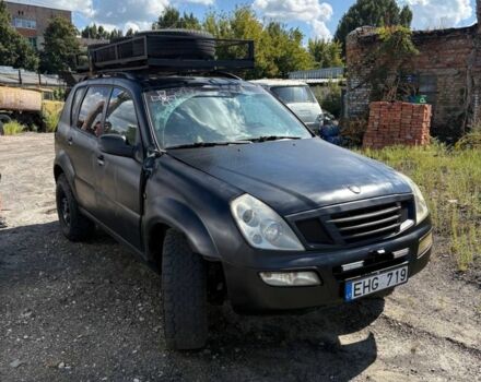Чорний Cанг Йонг Rexton, об'ємом двигуна 2.9 л та пробігом 250 тис. км за 2850 $, фото 1 на Automoto.ua