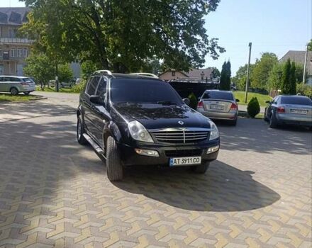 Чорний Cанг Йонг Rexton, об'ємом двигуна 2.7 л та пробігом 389 тис. км за 5900 $, фото 1 на Automoto.ua