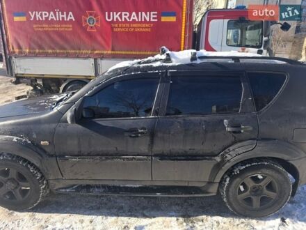 Черный Cанг Йонг Рекстон, объемом двигателя 2.7 л и пробегом 300 тыс. км за 4500 $, фото 1 на Automoto.ua