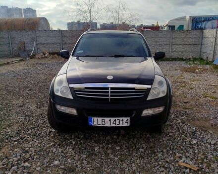 Чорний Cанг Йонг Rexton, об'ємом двигуна 2.7 л та пробігом 246 тис. км за 4500 $, фото 1 на Automoto.ua