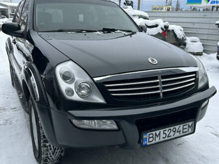 Чорний Cанг Йонг Rexton, об'ємом двигуна 2.7 л та пробігом 300 тис. км за 6700 $, фото 1 на Automoto.ua