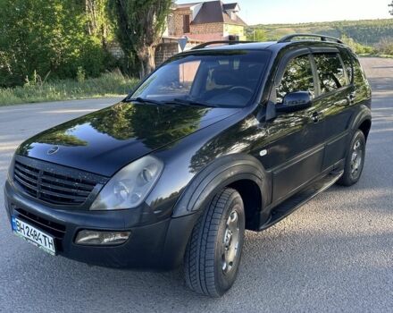 Чорний Cанг Йонг Rexton, об'ємом двигуна 2.7 л та пробігом 380 тис. км за 6999 $, фото 1 на Automoto.ua