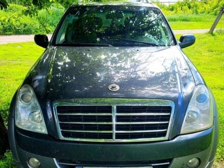 Чорний Cанг Йонг Rexton, об'ємом двигуна 2.7 л та пробігом 291 тис. км за 4700 $, фото 1 на Automoto.ua