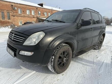 Чорний Cанг Йонг Rexton, об'ємом двигуна 2.7 л та пробігом 289 тис. км за 3300 $, фото 1 на Automoto.ua