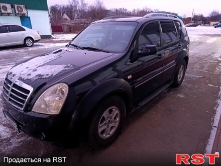 Чорний Cанг Йонг Rexton, об'ємом двигуна 2.7 л та пробігом 275 тис. км за 6499 $, фото 1 на Automoto.ua