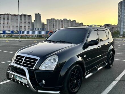 Cанг Йонг Рекстон 2006 в Киеве на Automoto.ua Черный Cанг Йонг Рекстон, объемом двигателя 2.7 л и пробегом 217 тыс. км за 6000 $, фото 1 на Automoto.ua