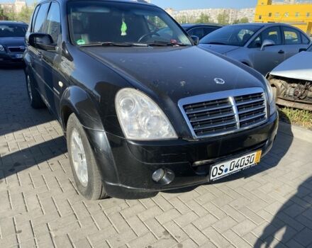 Чорний Cанг Йонг Rexton, об'ємом двигуна 2.7 л та пробігом 200 тис. км за 5700 $, фото 1 на Automoto.ua