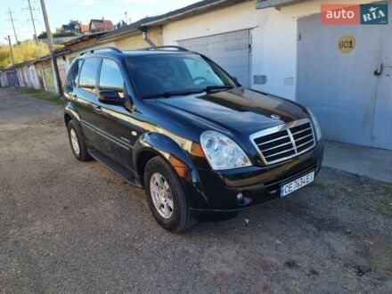 Чорний Cанг Йонг Rexton, об'ємом двигуна 2.7 л та пробігом 302 тис. км за 6300 $, фото 1 на Automoto.ua