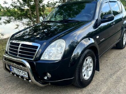 Чорний Cанг Йонг Rexton, об'ємом двигуна 2.7 л та пробігом 149 тис. км за 7700 $, фото 1 на Automoto.ua