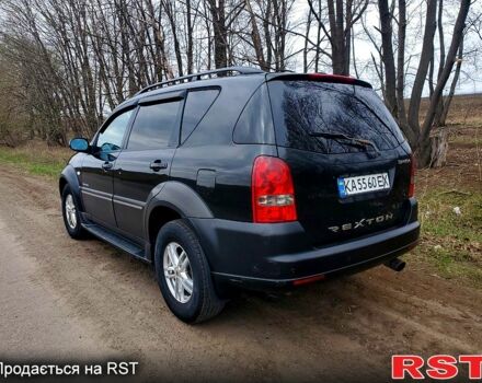 Чорний Cанг Йонг Rexton, об'ємом двигуна 2.7 л та пробігом 234 тис. км за 8500 $, фото 1 на Automoto.ua