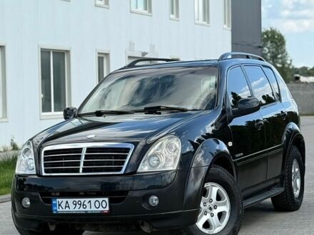 Чорний Cанг Йонг Rexton, об'ємом двигуна 2.7 л та пробігом 303 тис. км за 5500 $, фото 1 на Automoto.ua