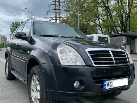 Cанг Йонг Rexton 2007 у Києві на Automoto.ua Чорний Cанг Йонг Rexton, об'ємом двигуна 0 л та пробігом 241 тис. км за 4879 $, фото 1 на Automoto.ua