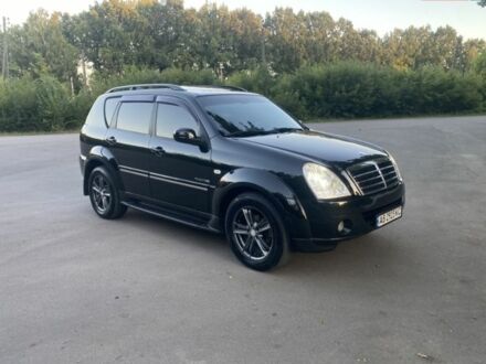Чорний Cанг Йонг Rexton, об'ємом двигуна 2.7 л та пробігом 329 тис. км за 6999 $, фото 1 на Automoto.ua