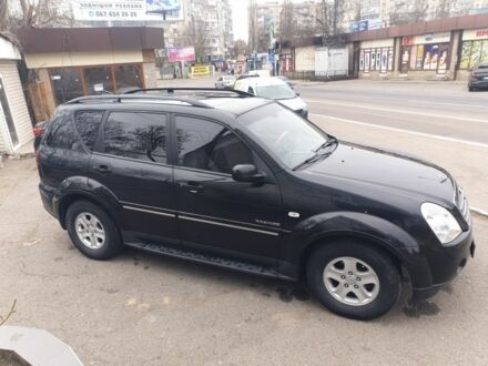 Черный Cанг Йонг Рекстон, объемом двигателя 2.7 л и пробегом 139 тыс. км за 9900 $, фото 1 на Automoto.ua