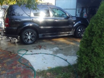Cанг Йонг Rexton 2008 у Києві на Automoto.ua Чорний Cанг Йонг Rexton, об'ємом двигуна 2.7 л та пробігом 350 тис. км за 8000 $, фото 1 на Automoto.ua