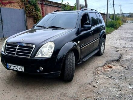 Чорний Cанг Йонг Rexton, об'ємом двигуна 2.7 л та пробігом 328 тис. км за 6000 $, фото 1 на Automoto.ua