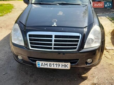 Чорний Cанг Йонг Rexton, об'ємом двигуна 2.7 л та пробігом 209 тис. км за 6000 $, фото 1 на Automoto.ua