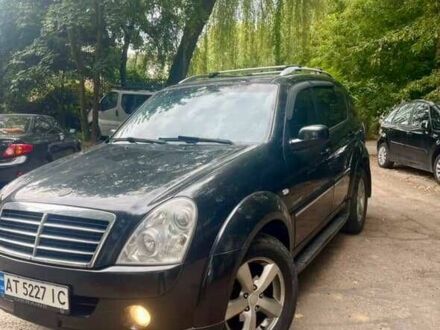 Cанг Йонг Рекстон 2008 в Ивано-Франковске на Automoto.ua Черный Cанг Йонг Рекстон, объемом двигателя 2.7 л и пробегом 298 тыс. км за 7500 $, фото 1 на Automoto.ua
