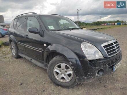 Чорний Cанг Йонг Rexton, об'ємом двигуна 2.7 л та пробігом 490 тис. км за 5950 $, фото 1 на Automoto.ua
