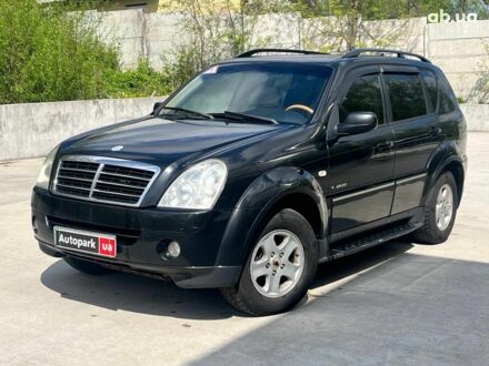 Чорний Cанг Йонг Rexton, об'ємом двигуна 2.7 л та пробігом 306 тис. км за 8490 $, фото 1 на Automoto.ua