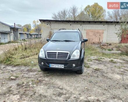 Чорний Cанг Йонг Rexton, об'ємом двигуна 2.7 л та пробігом 196 тис. км за 8200 $, фото 1 на Automoto.ua
