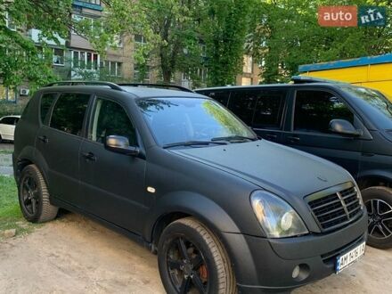 Чорний Cанг Йонг Rexton, об'ємом двигуна 2.7 л та пробігом 480 тис. км за 4300 $, фото 1 на Automoto.ua