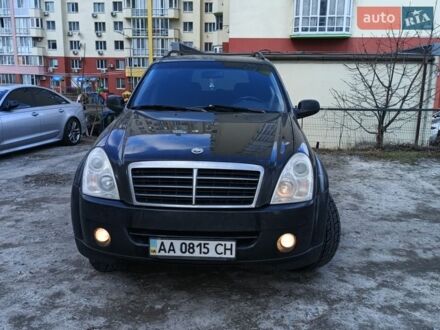 Чорний Cанг Йонг Rexton, об'ємом двигуна 2.7 л та пробігом 190 тис. км за 8350 $, фото 1 на Automoto.ua