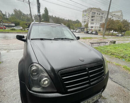 Чорний Cанг Йонг Rexton, об'ємом двигуна 2.7 л та пробігом 500 тис. км за 5500 $, фото 1 на Automoto.ua